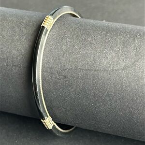 Women’s vintage‎ black/gold tone victorian style bangle bracelet one size